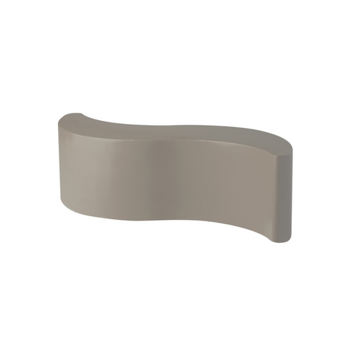 Giò Colonna Romanon suunnittelema käytännöllinen ja tyylikäs Harmaa WAVE design Penkki / Kasviruukku Dove Grey värillä.