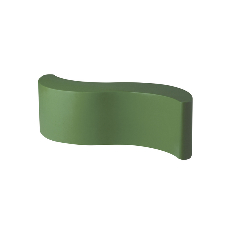 Giò Colonna Romanon suunnittelema käytännöllinen ja tyylikäs WAVE design Penkki / Kasviruukku Malva Green värillä.