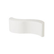 Giò Colonna Romanon suunnittelema käytännöllinen ja tyylikäs WAVE design Penkki / Kasviruukku Milky White värillä.