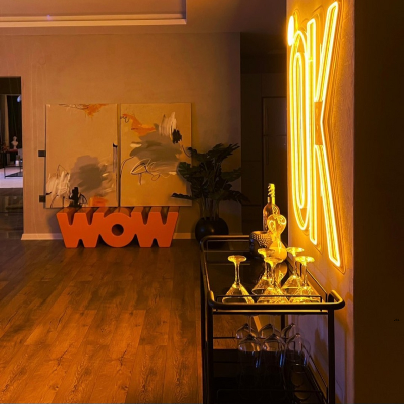 Kazuko Okamoton suunnittelema hauska WOW Penkki.