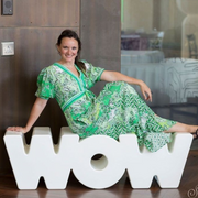 Kazuko Okamoton suunnittelema hauska WOW Penkki.